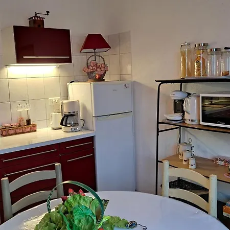 T2 De 55m Avec Jardin Et Parking Privatifs Appartement