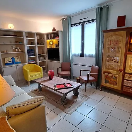 Appartement T2 De 55m Avec Jardin Et Parking Privatifs