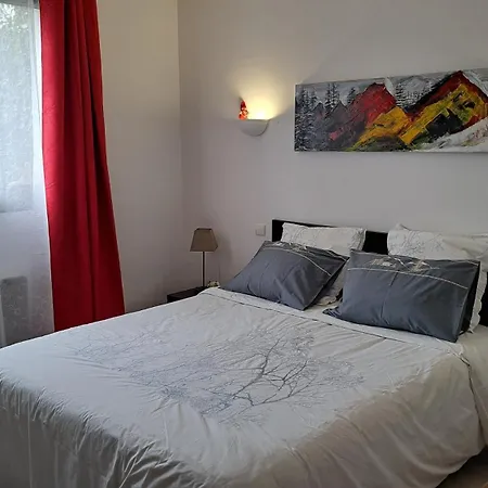 T2 De 55M Avec Jardin Et Parking Privatifs *